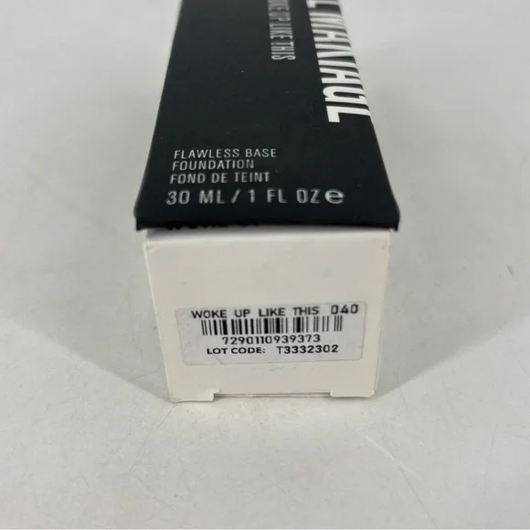 IL MAKIAGE Woke Up Like This Flawless Base Foundation Shade #40 - Picture 5 of 6